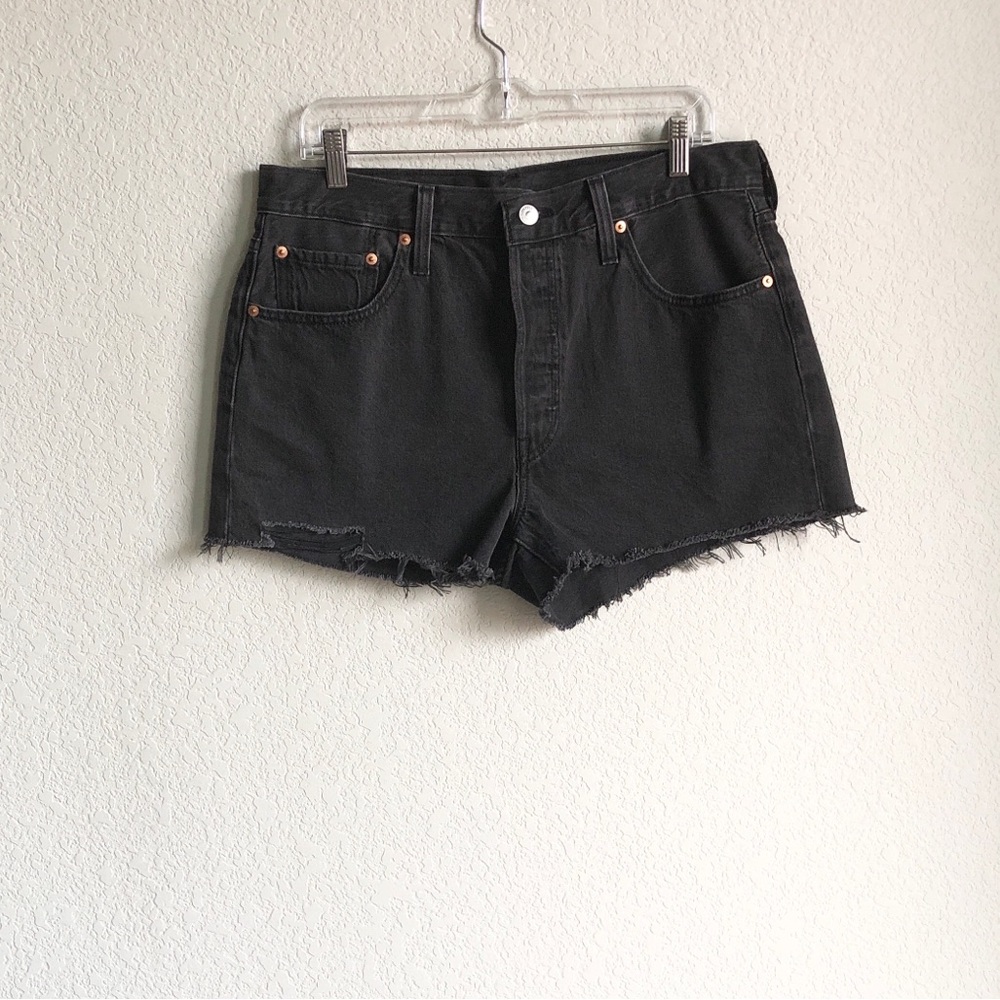 Levi’s 501 Black Jean Shorts Denim Cutoff Button Fly 32